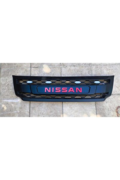 TEKNOCİTY Nissan Navara Np300 2015-2020 Ledli Panjur Siyah Dizayn B
