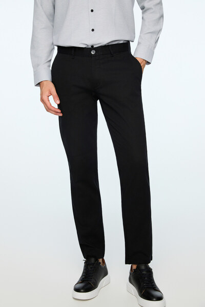Morven Men's Black Cotton Trendy Straight Slim Fit Chino Pants