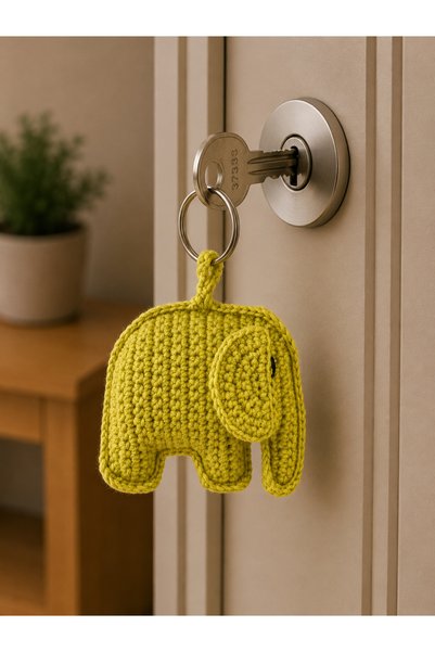 FLY LIFE Hand-Knitted Amigurumi Keychain / Bag Charm