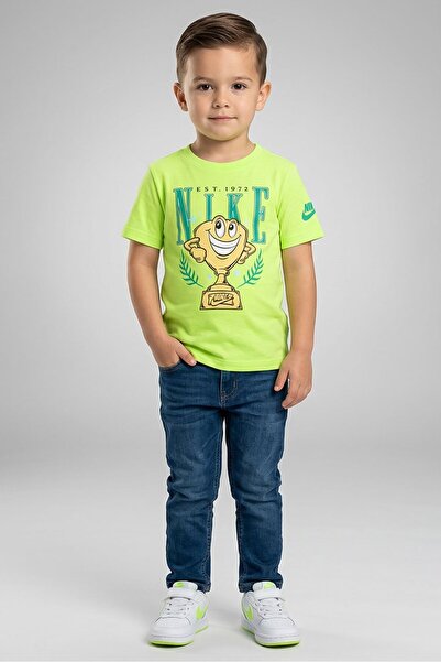 Nike Toddlers Boy Short Sleeve Graphic Print Outdoor T-Shirt, Lime Green