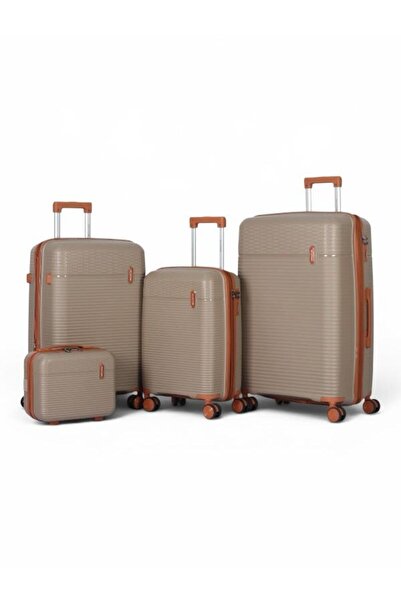 AVIATOR Aviator Brand 4 Piece Luggage Set - Polypropylene