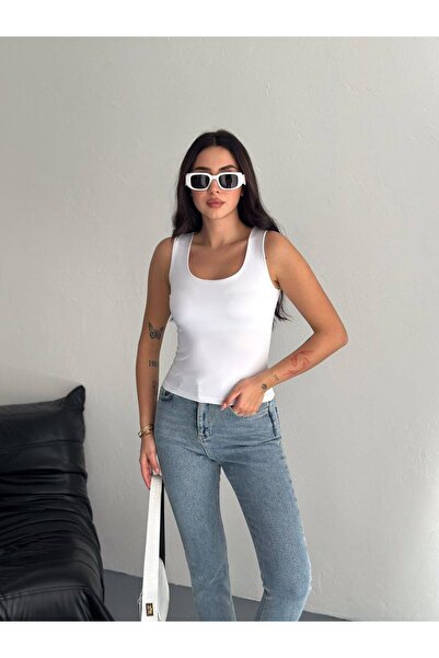 Jöns Butik Women's Black Basic Athlete Square Neckline Stretch Fabric Slim Fit