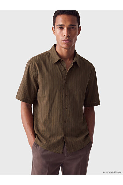 LC Waikiki Nevavm Regular Fit Striped Men's Shirt with Difference