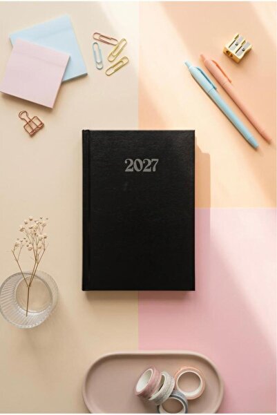 Lizy 2027 Günlük Planlayıcı Ajanda 17x24 cm Ciltbezi Sert Kapak Siyah