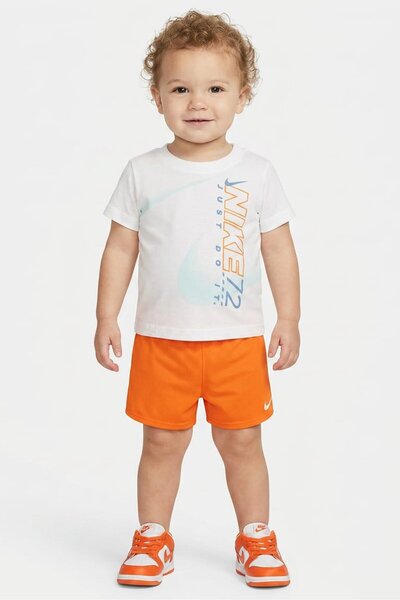 Nike Toddlers Boy 2 Pieces Brand Logo T-Shirt And Shorts Set, Multicolor