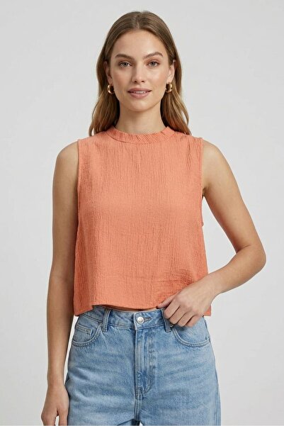 vivere Women Crew Neck Textured Sleeveless Tank Top, Rust Orange