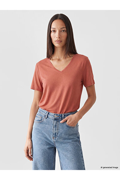 LC Waikiki Red V-Neck Women's T-Shirt