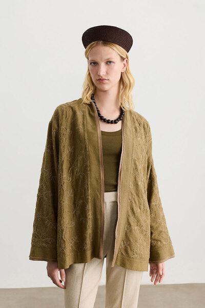 BE BLUE Oil Green Embroidered Kimono