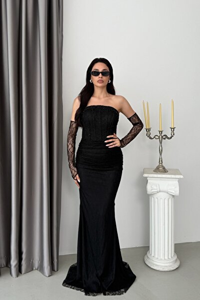 Serica Moda Siyah Straplez Taş İşlemeli Balenli Eldivenli Dantel Abiye Elbise