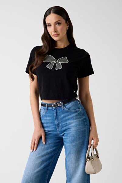 Guess SİYAH TAŞLI FİYONK DETAYLI LOGOLU KADIN T-SHIRT