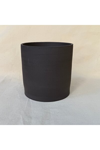 El Yapımı Seramik Vazo 13 cm – Minimal Dekoratif Siyah Vazo