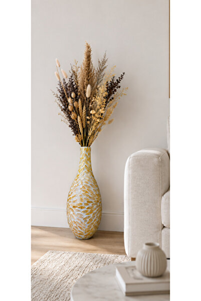 ADA Ahşap oyma ve çerçevecilik Ceramic Vase on Wood