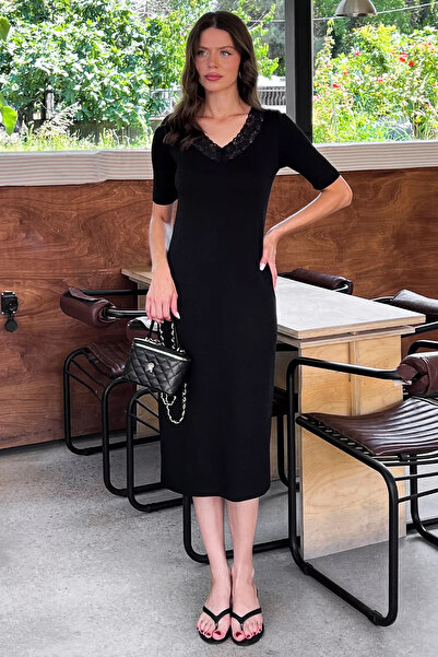 Aryena Black Women's Lace Collar Dress