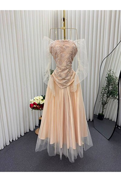 To Be Evening Dress Tulle Fabric and Beaded Embroidery Bodice