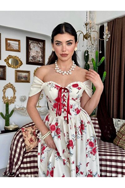 Dilek Vardar Екрю, с червен флорален десен, с връзки тип  "Гипели ", с яка  "...