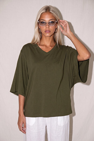 No Matter What V-Neck Oversize T-Shirt