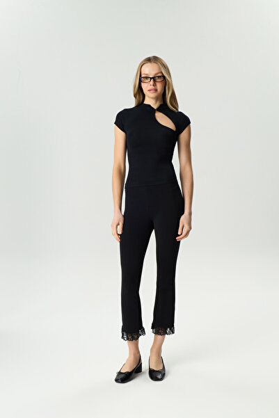 MERLİ. Asian Style Blouse with Side Windows