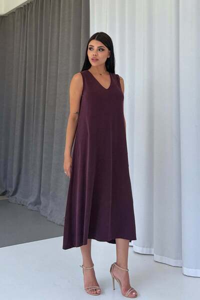 Mine Tan Butik فستان نسائي بتفاصيل من قماش البايك وياقة على شكل حرف V - أحمر ...