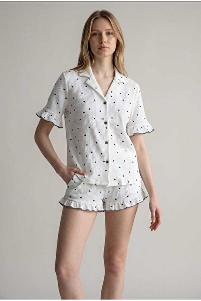WOMEN'S WORLD FANTASY Short Sleeved Nightwear and Pajama Set