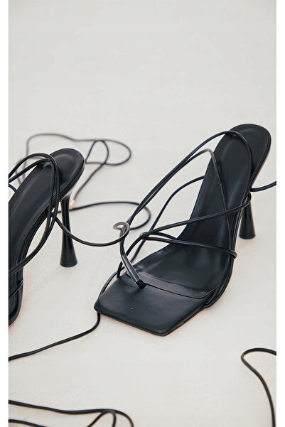 NO BRAND Sandale negre cu toc stiletto, barete, închidere cu șiret, piele eco...