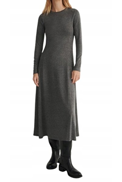 NO BRAND Rochie gri, netedă, tricotată, midi, croială trapezoidală, cu mânecă...