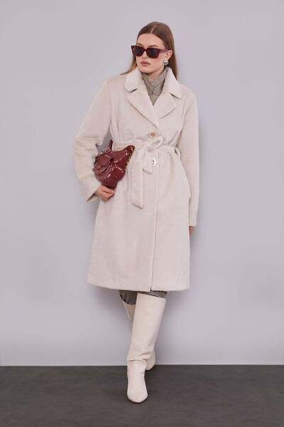 Levidor Beige Belted Fur Coat