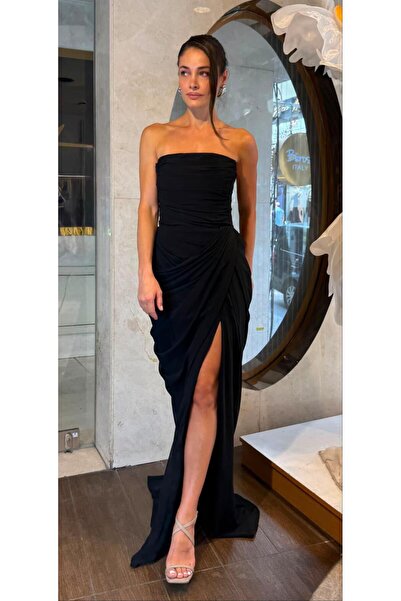 SpringStore Siyah Straplez Yırtmaç Detaylı Şifon Abiye