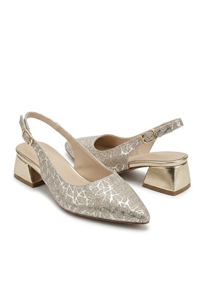 KİNDEP (ويسي) حذاء نسائي مغلق من الأمام (كعب 3 سم) ذهبي