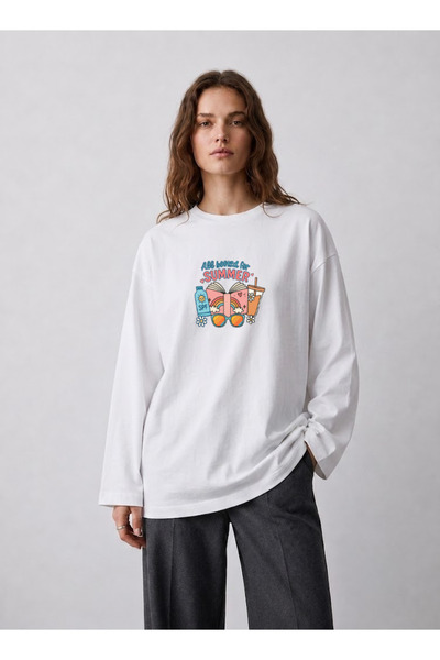 Grafftee Clothing تي شيرت أبيض كبير الحجم بأكمام طويلة مصنوع من القطن بنسبة 1...