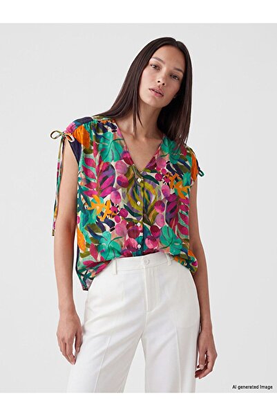 LC Waikiki Lcwaikiki Classic Green V-Neck Floral Gathered Blouse