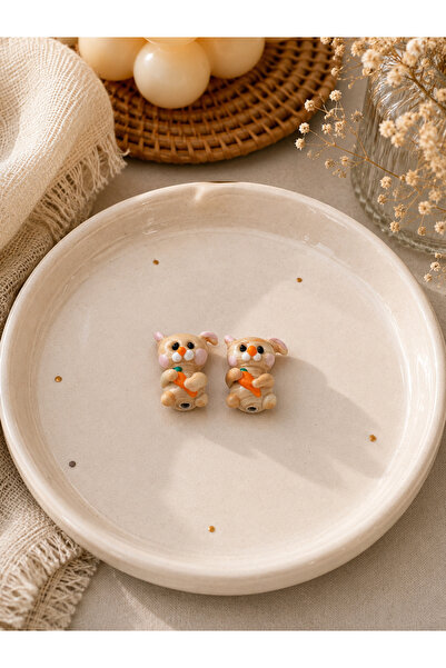 ADAMODART Handmade Murano Glass Cream Rabbit Beads (2 Pieces)