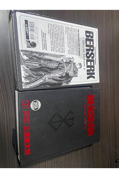 Kişisel Yayınlar BERSERK DELUXE EDITION VOLUME 2 DERİ CİLT