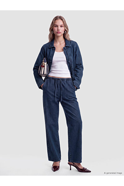 LC Waikiki بنطلون جينز نسائي واسع الساقين من Indigo Beli ذو خصر مطاطي