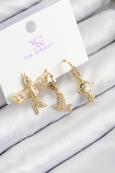 DMR Elegance Brass Zircon Stone 3-Piece Bird Model Gold Color Women's Earrings