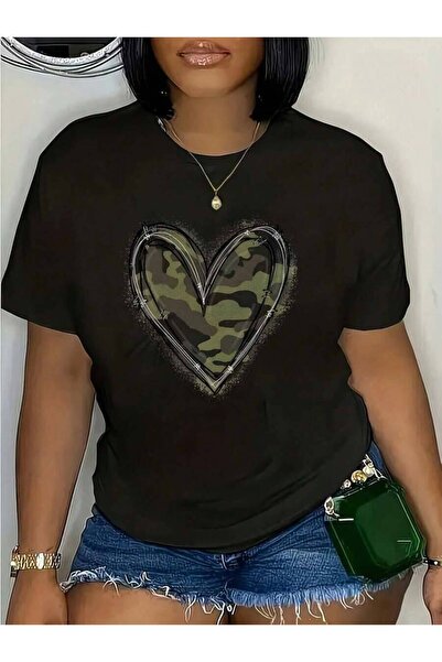 4CR A Camouflage Love Heart 1 Pcs Women's Plus Size T-Shirt Funny Oversized G...