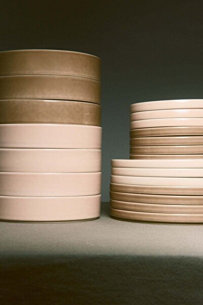 H&M 2-pack stoneware deep plates