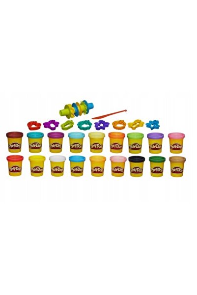 Play Doh SET PREPARATE PENTRU TORT 18 TUBURI 1,0 kg preparat tort + 16 accesorii