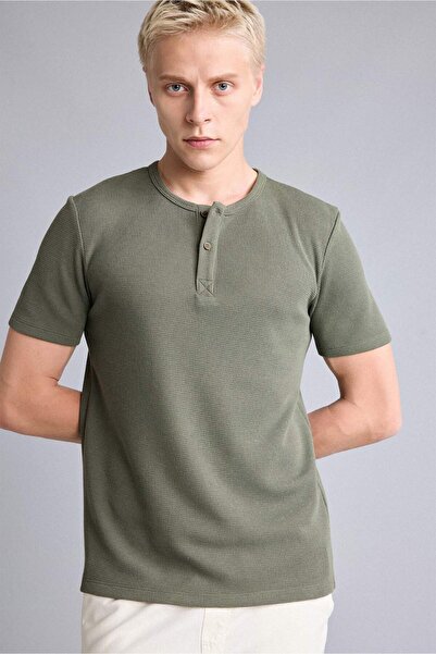 DeFacto Slim Fit Waffle Short Sleeve Henley Collar T-Shirt I1093Ax26Sm