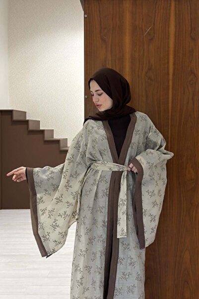Faya Boutique Cream Florist Kimono