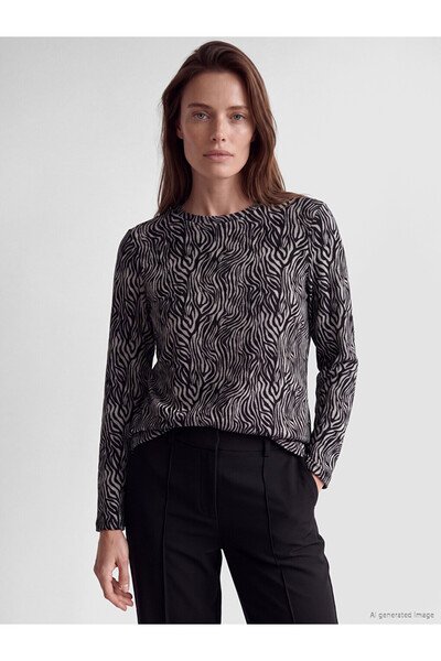 LC Waikiki Quality Pieces from Çelebi Store Zero Roba Collar Embroidered Blouse