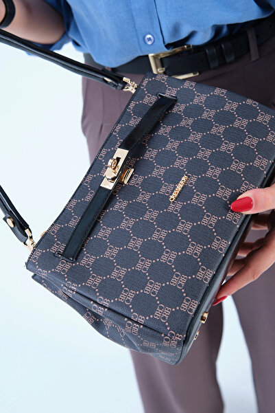 CRESSBERRY Crossbody Bag