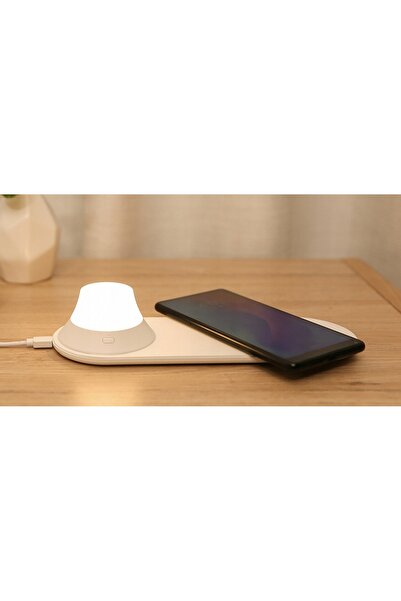 Yeelight Lampă de veghe cu culori diferite și încărcător wireless QI