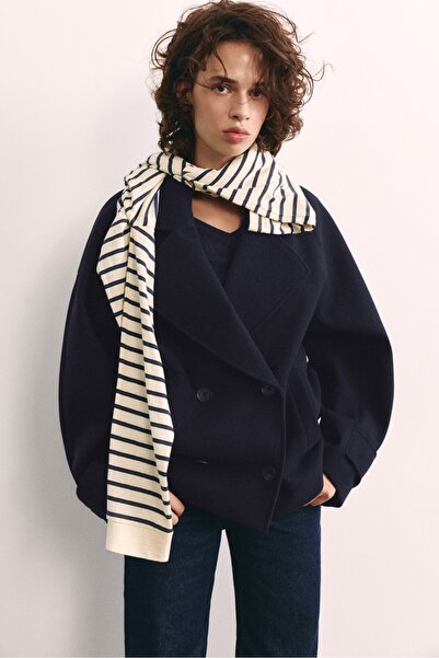 Pull & Bear Kısa kaşe kaban