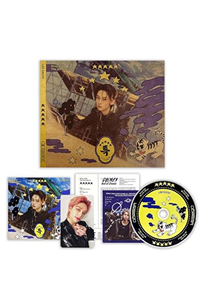 Generic Brand STRAY KIDS - [★★★★★ (5-STAR)] (Digipack Ver. - LEE KNOW VER.) P...