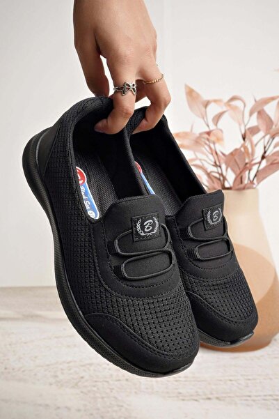 Nesil Shoes حذاء مشي نسائي أسود من إسفنج الذاكرة Bsea 575