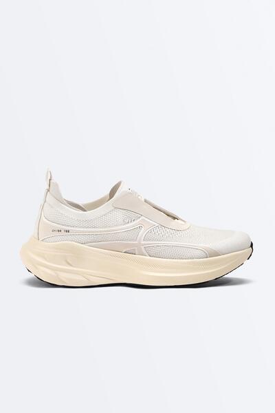 Oysho OY/BR 700 Koşu Ayakkabısı