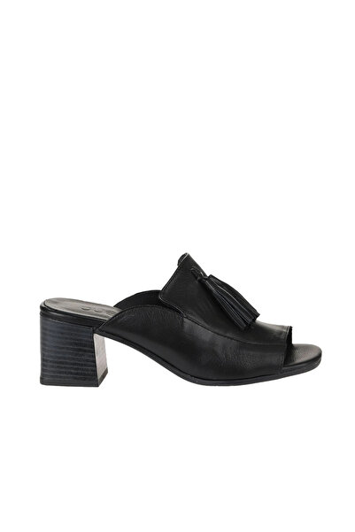 Bueno Shoes نعال بكعب نسائي من الجلد الأسود 01wn1307