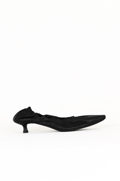 Bueno Shoes حذاء بكعب نسائي من الجلد الأسود 30wa24268