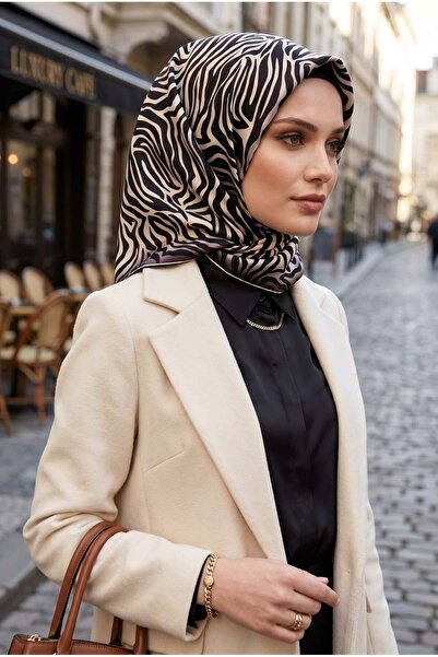 Vissona %100 Twill İpek Zebra Desenli Krem - Siyah Renkli 90x90 Eşarp Dikim Ş...