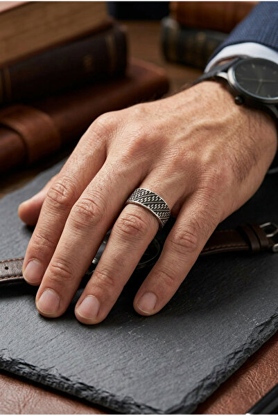 Begondio Special Design Masculine Adjustable Men's Ring